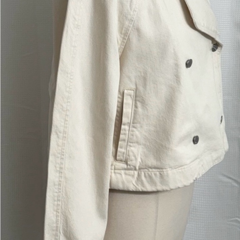 NWT Universal Thread Off-White Double-Breasted Tr… - image 5